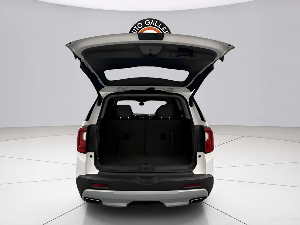 Used 2020 White GMC SLT image 9
