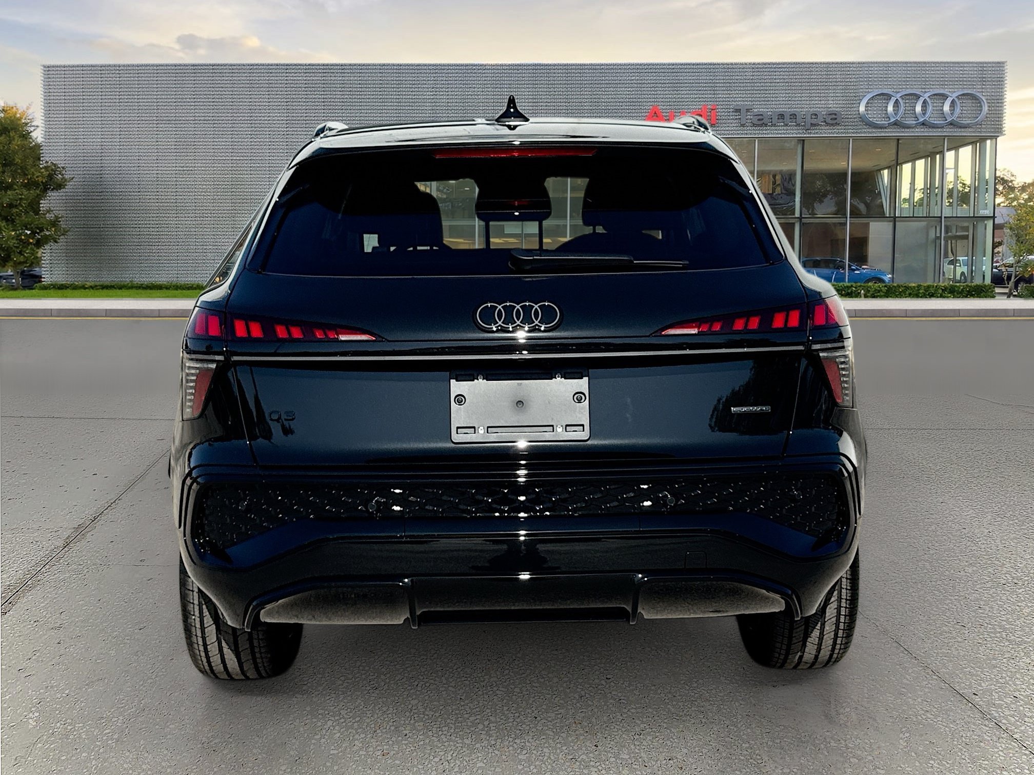 New 2026 Mythos Black Metallic Audi S line image 4
