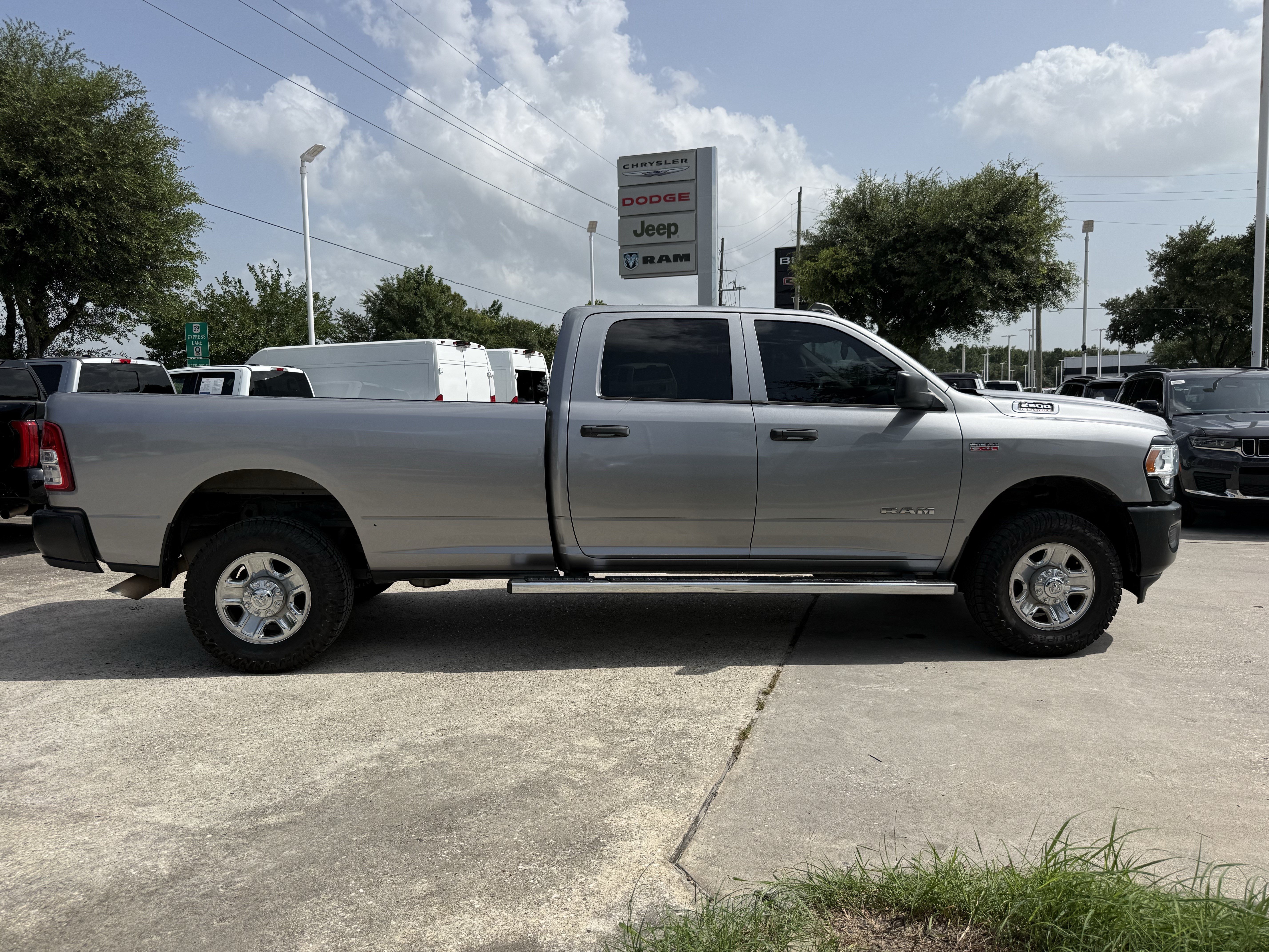 Used 2019 Billet Silver Metallic Clearcoat Ram Tradesman image 3