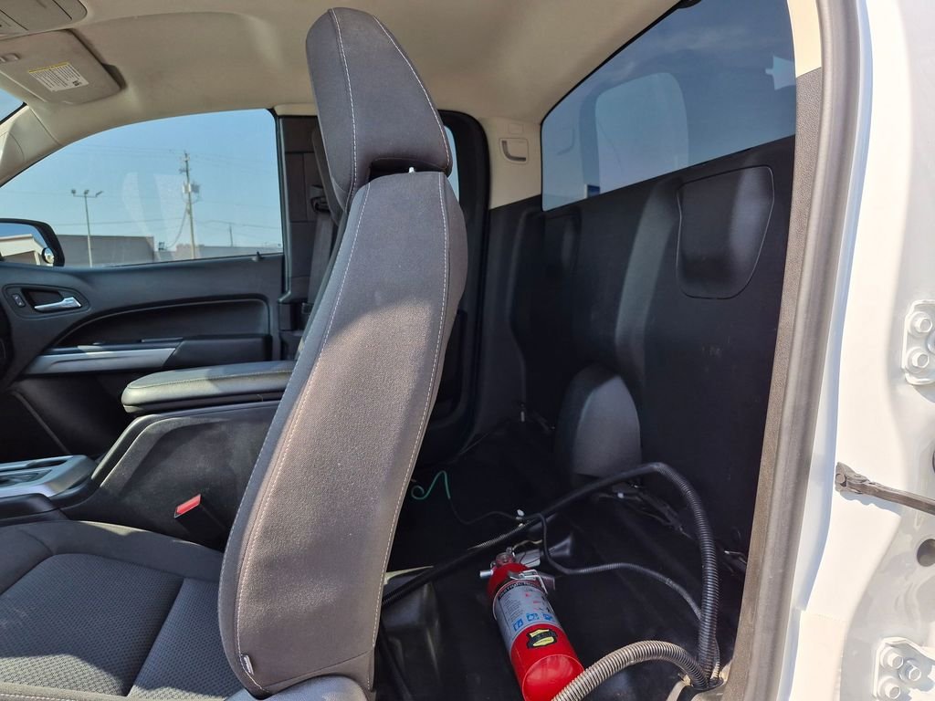 Used 2022 White Chevrolet LT image 26