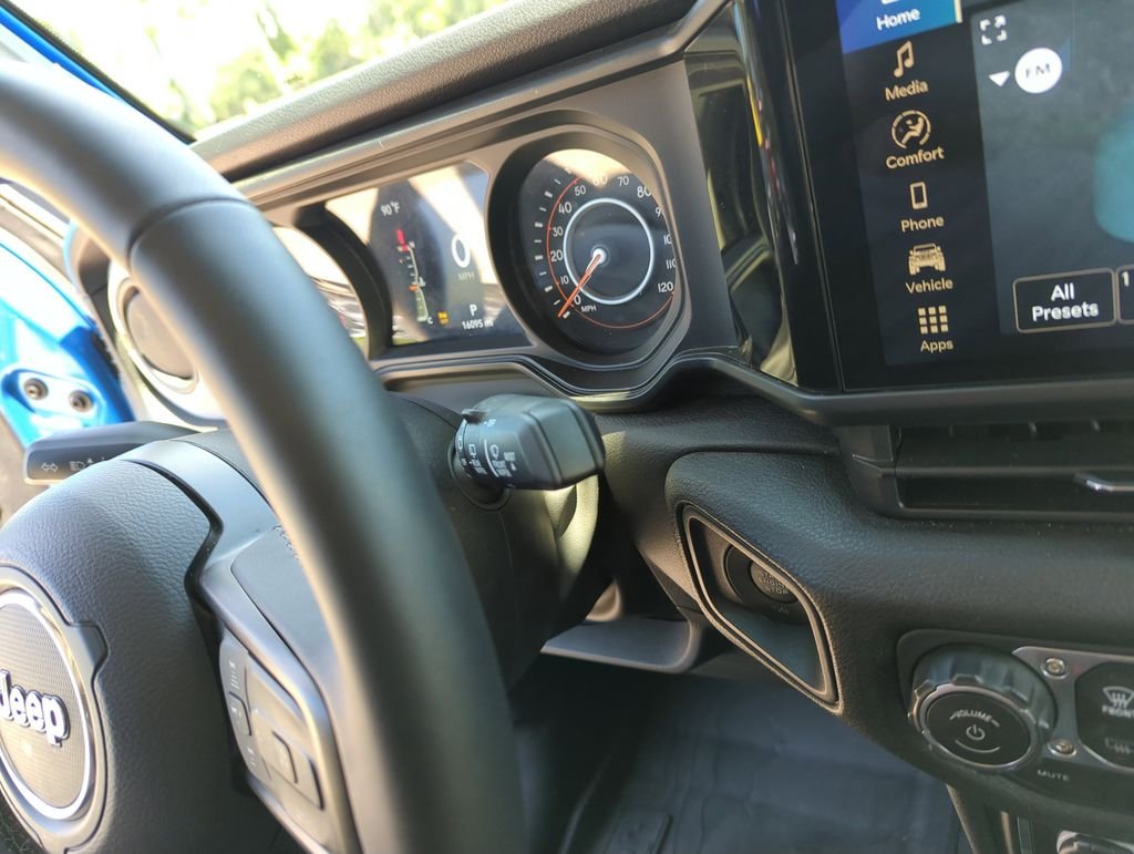 Used 2025 Blue Jeep Willys image 24