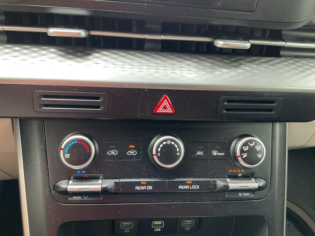 Used 2024 Flare Red Kia LX image 19