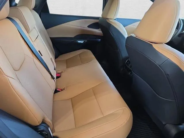 New 2026 Nori Green Pearl Lexus PREMIUM image 18