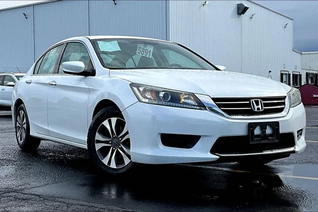 Used 2014 Honda Accord LX with VIN 1HGCR2F32EA130803 for sale in Council Bluffs, IA
