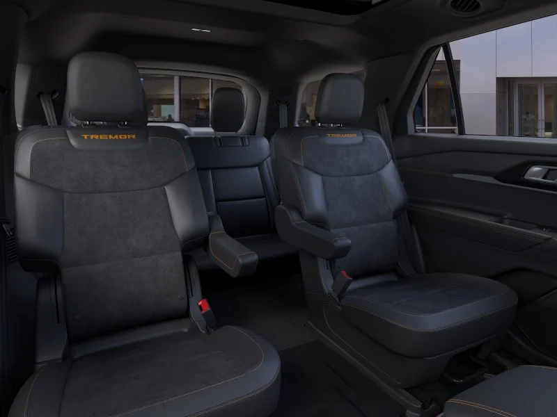 New 2026 Space White Metallic Ford Tremor image 11