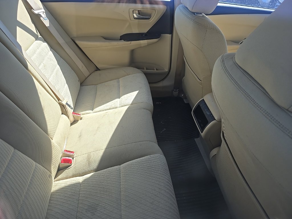 Used 2017 White Toyota LE image 13