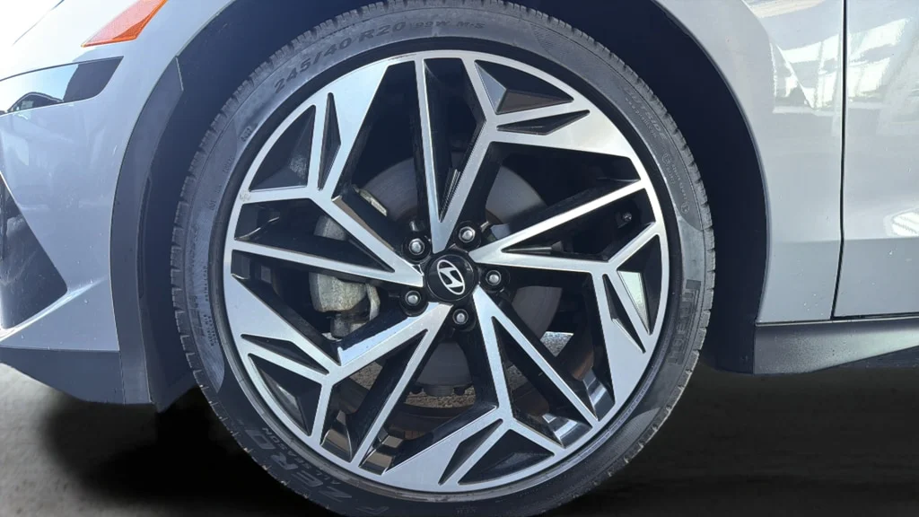 Used 2023 Curated Silver Hyundai SEL image 9