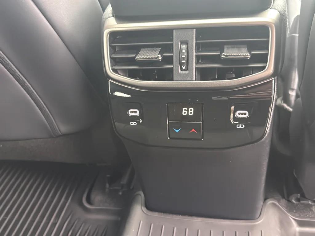 Used 2023 White Lexus 350 F Sport Handling image 30