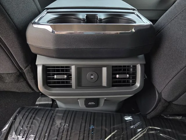New 2026 Iconic Silver Metallic Ford XLT image 16