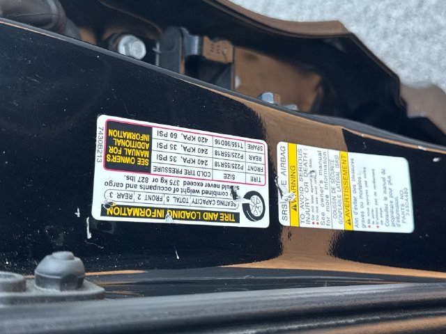 Used 2018 Black Mitsubishi LE image 21