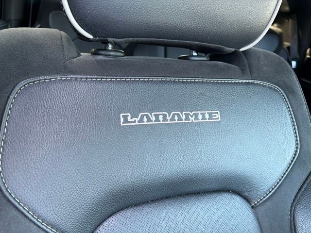 Used 2022 Granite Crystal Metallic Clearcoat Ram Laramie image 22
