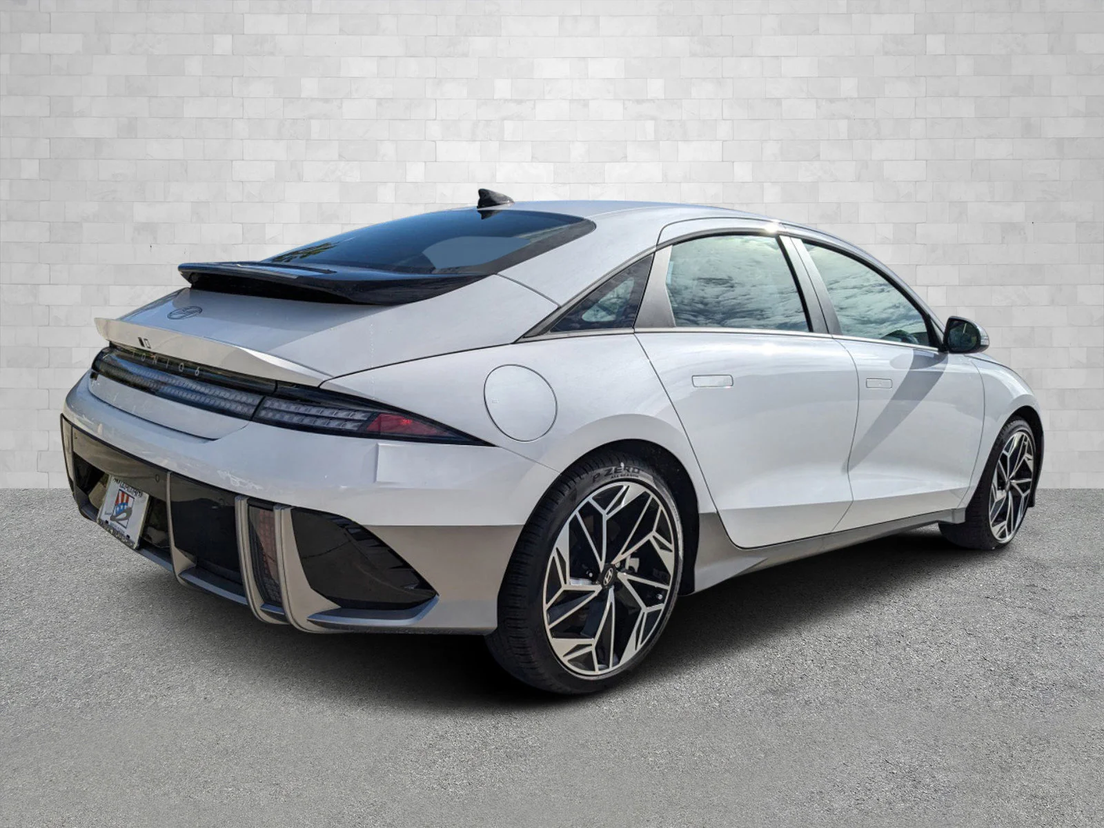 New 2025 Hyundai IONIQ 6 SEL 4dr Car in Naples #H114692 | Tamiami