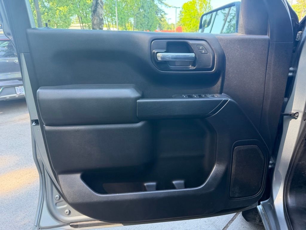 Used 2024 Gray Chevrolet Custom image 12