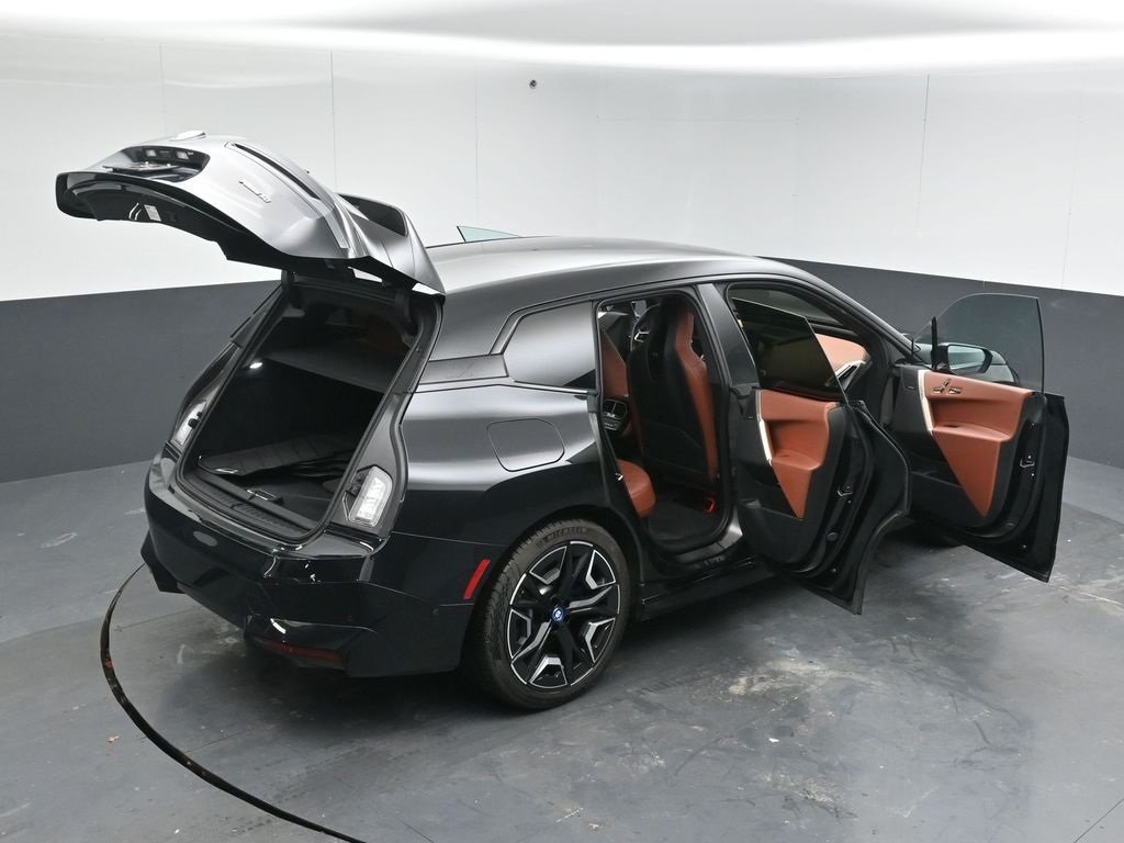 2023 BMW IX - Image 59