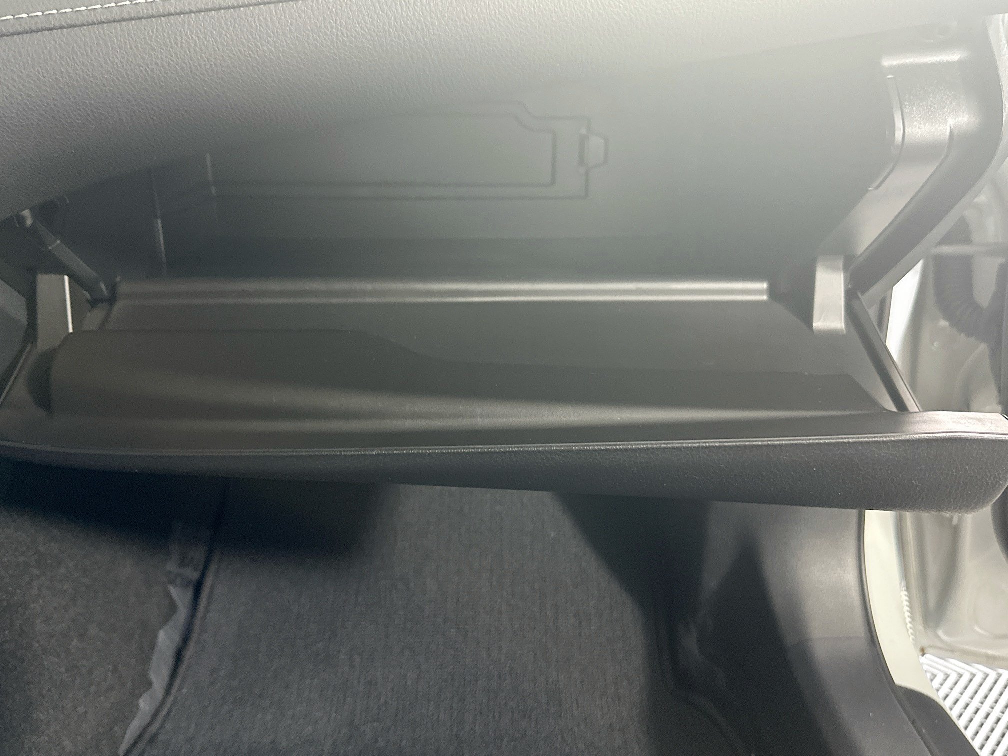Certified Used 2023 Ice Toyota SE image 32