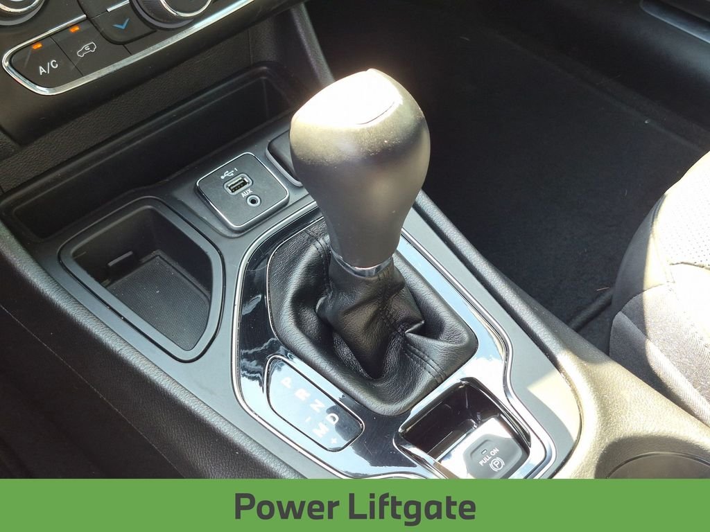 Used 2020 Black Jeep Limited image 22