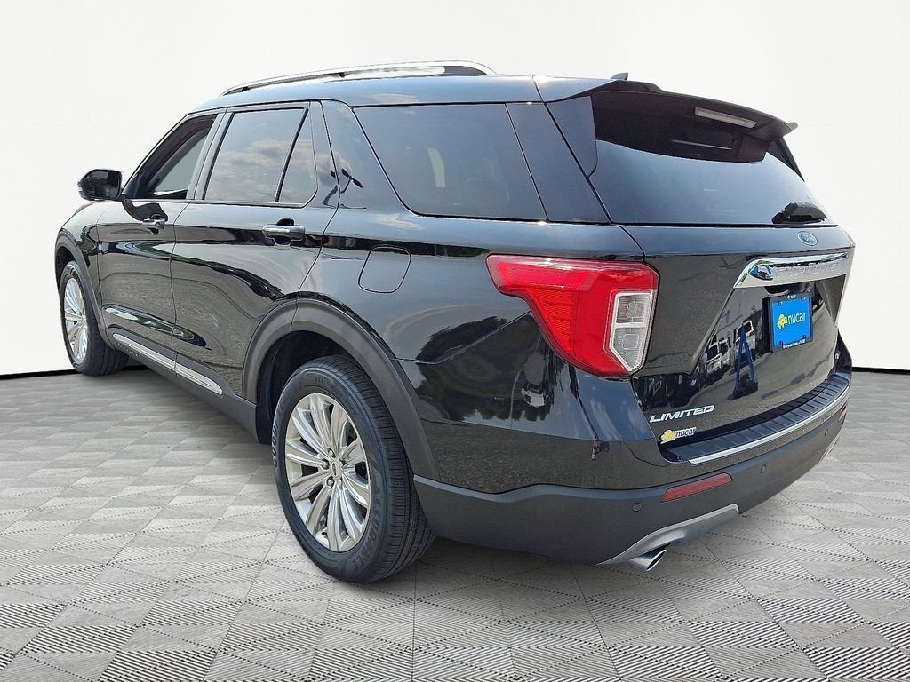 Used 2021 Black Ford Limited image 5