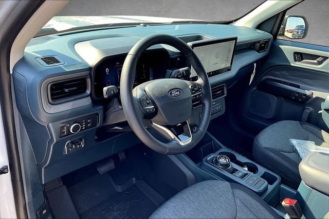 New 2025 Space White Metallic Ford XLT image 6