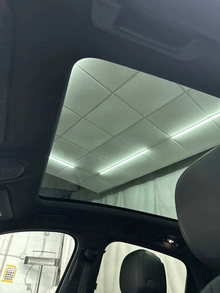 Used 2024  Porsche Base image 22