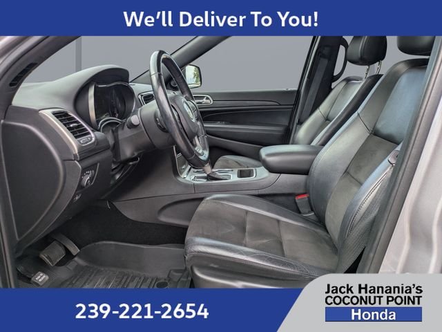 Used 2020 Silver Jeep Altitude image 21