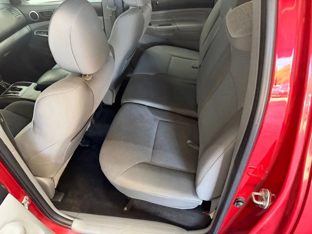 Used 2014 Barcelona Red Metallic Toyota Base image 31