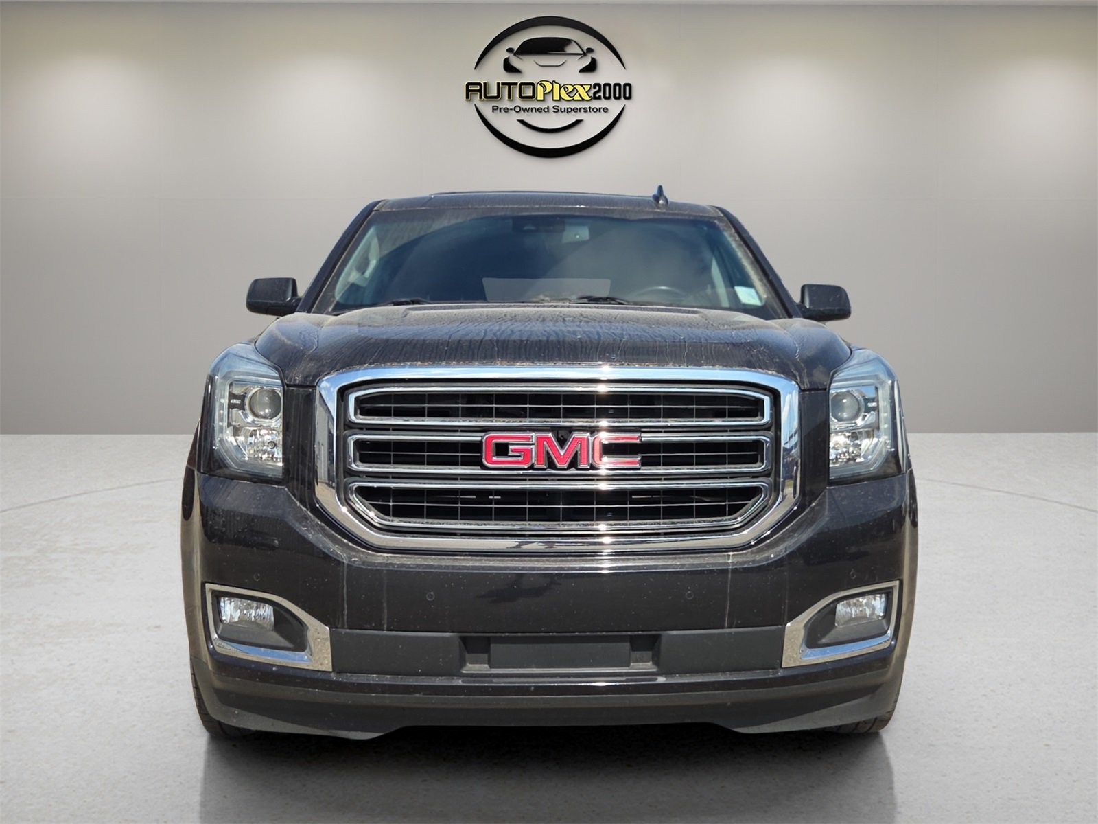 2020 Gmc Yukon SLT photo 2
