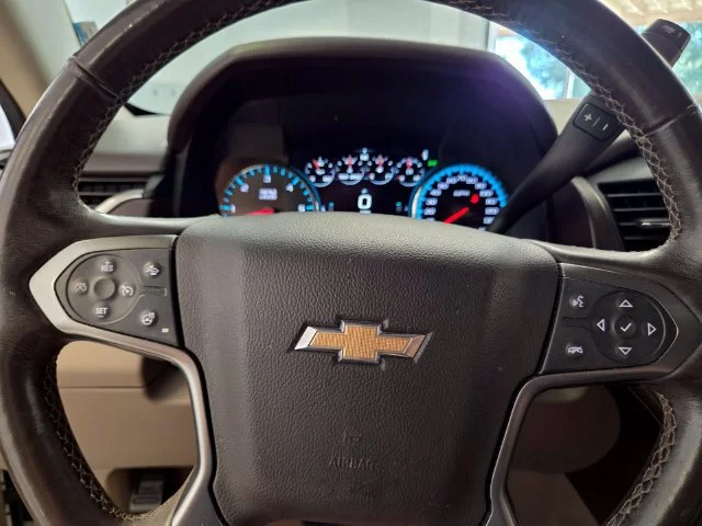Used 2016 SUMMIT WHITE Chevrolet LTZ image 28