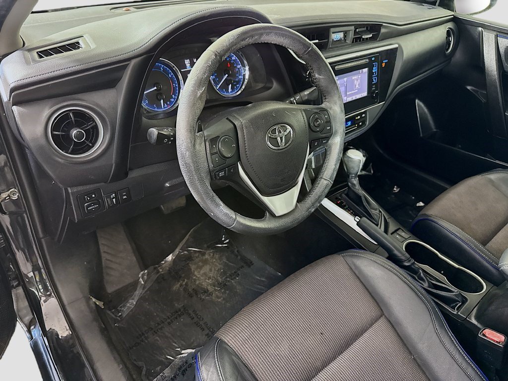 Used 2018 Black Sand Pearl Toyota SE image 18