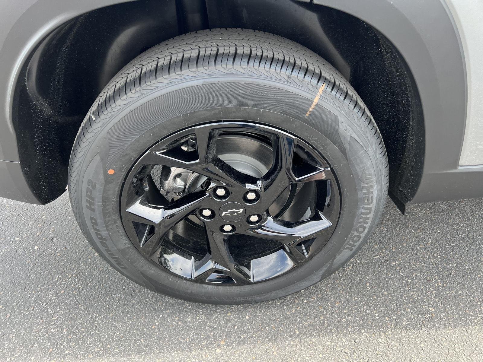 2026 Chevrolet Trax LT - Photo 10