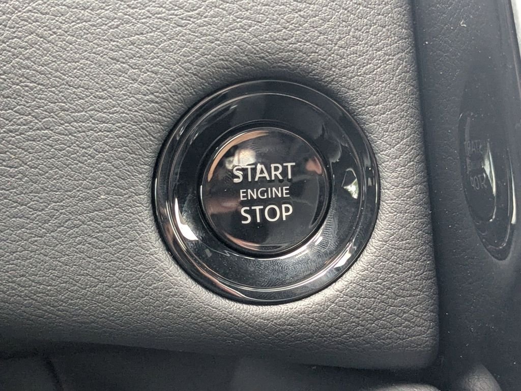 2026 Nissan Armada SL - Photo 33