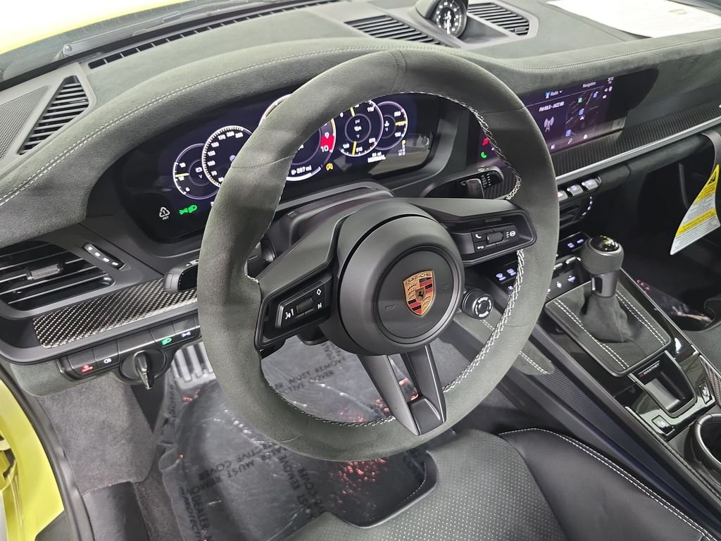New 2026 Cartagena Yellow Metallic Porsche GT3 image 4