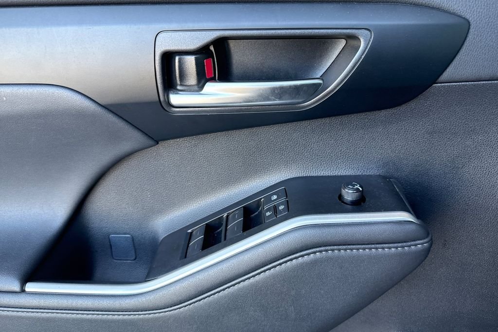 Used 2025 Gray Toyota XSE image 12