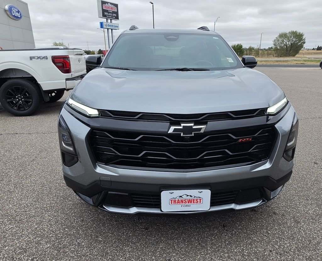 Used 2025 Sterling Gray Metallic Chevrolet RS image 3