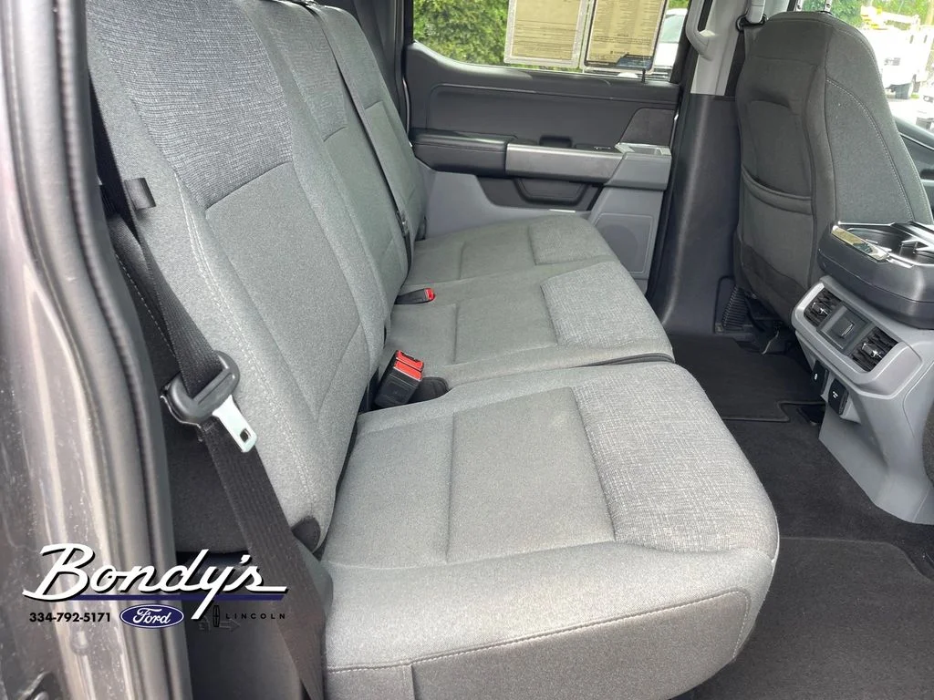 Used 2024 Gray Metallic Ford XLT image 16