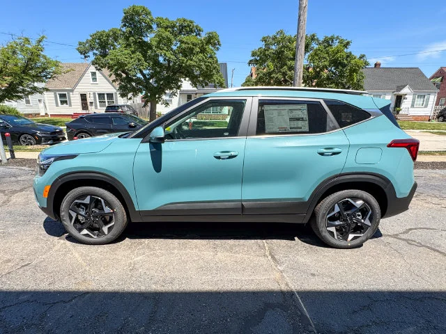 Used 2026 Blue Kia EX image 9