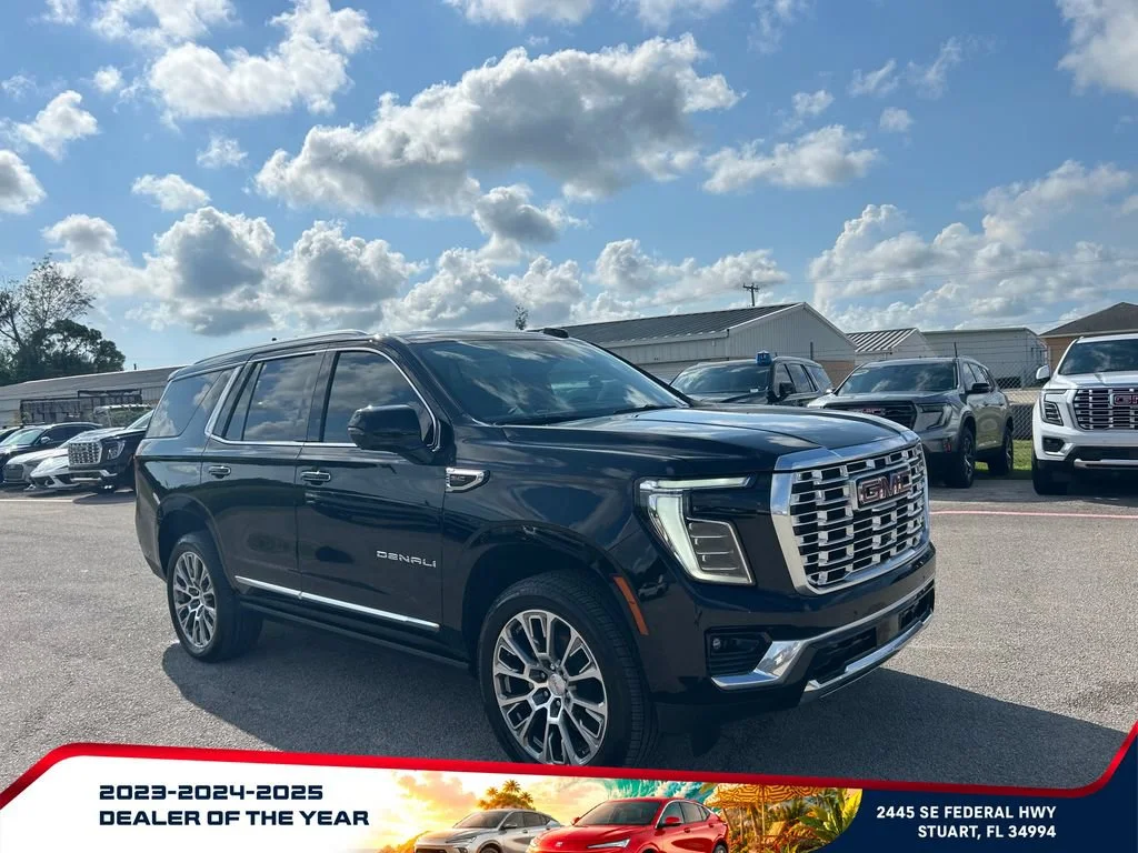 2026 GMC Yukon Denali - Photo 2