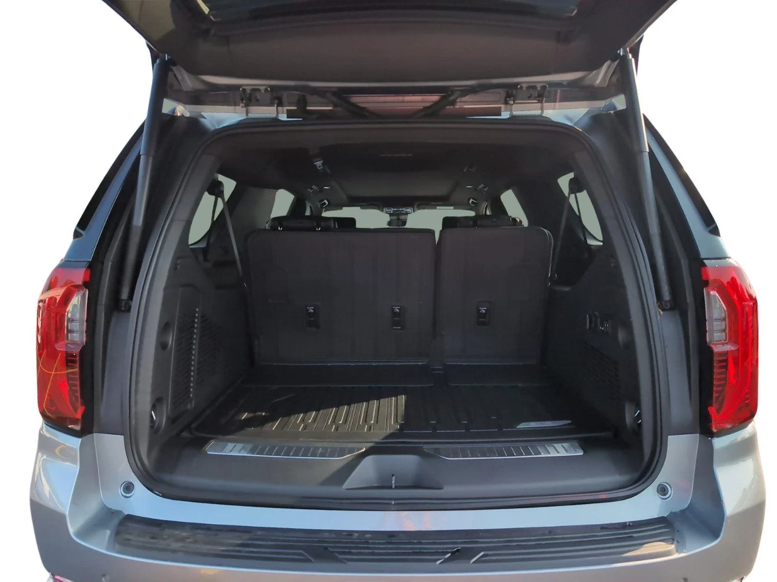 New 2026 Sterling Metallic GMC Denali image 5