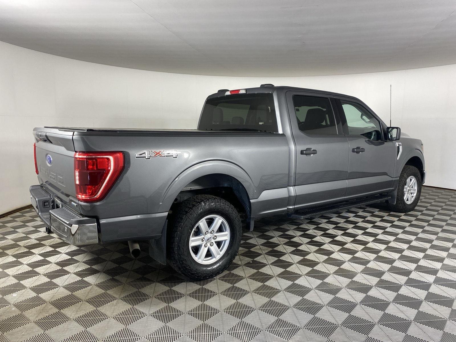 Used 2023 Carbonized Gray Ford XLT image 10