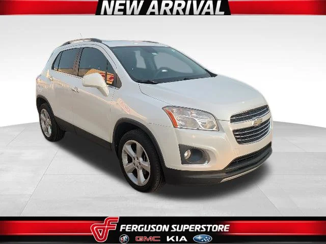 Used 2015 White Chevrolet LTZ image 1