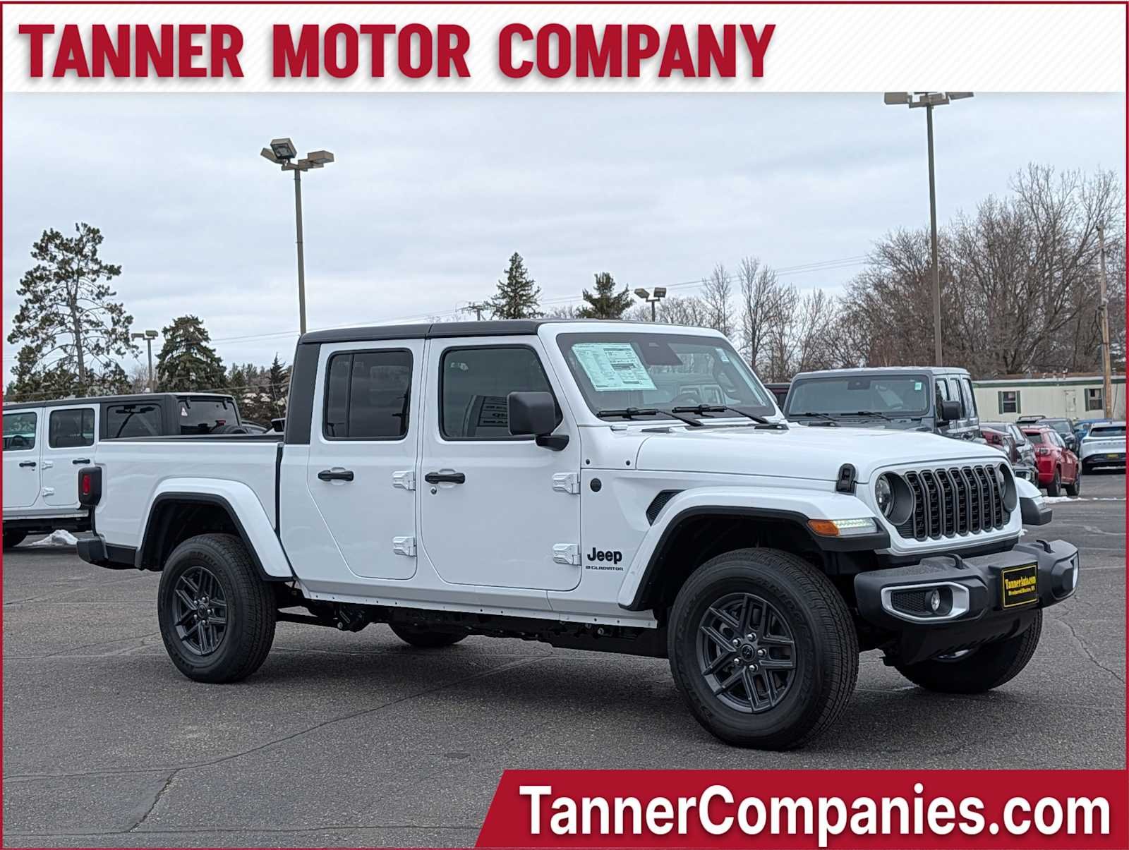 Bright White Clear-Coat Exterior Paint 2026 Jeep Gladiator Sport S Crew Cab 4WD Pickup Truck Four-Wheel Drive