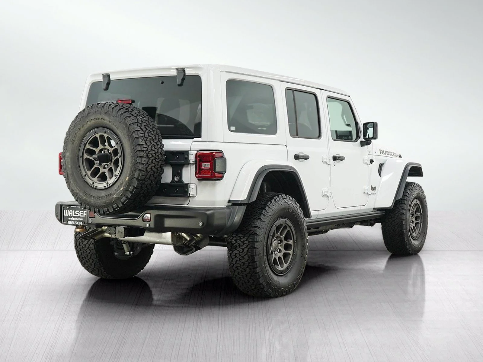Used 2023 Bright White Clearcoat Jeep Rubicon 392 image 5