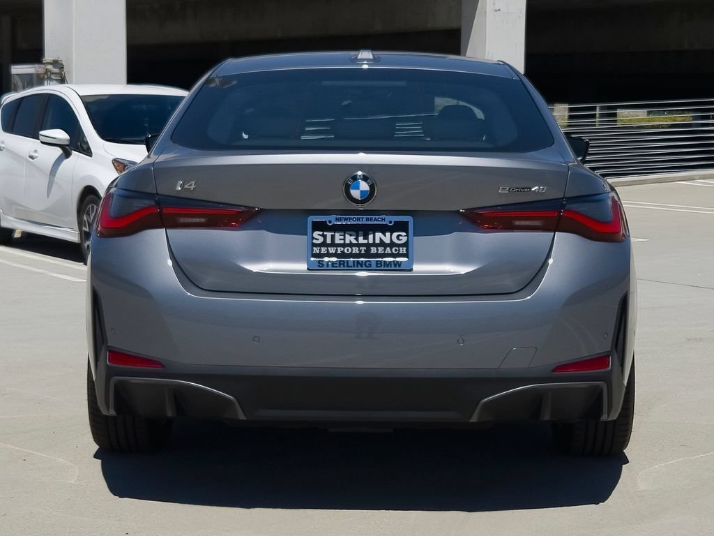 New 2026 Skyscraper Grey Metallic BMW eDrive40 image 19