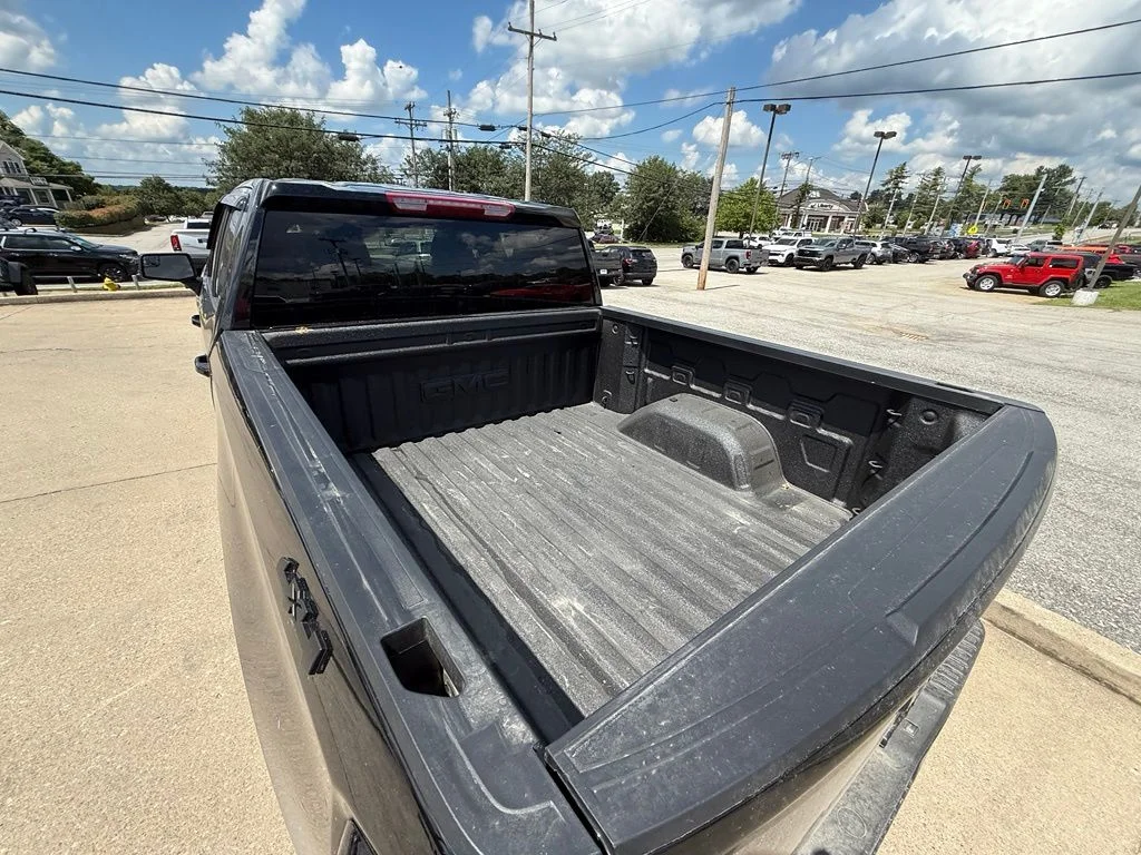Used 2026 Black GMC Elevation image 8