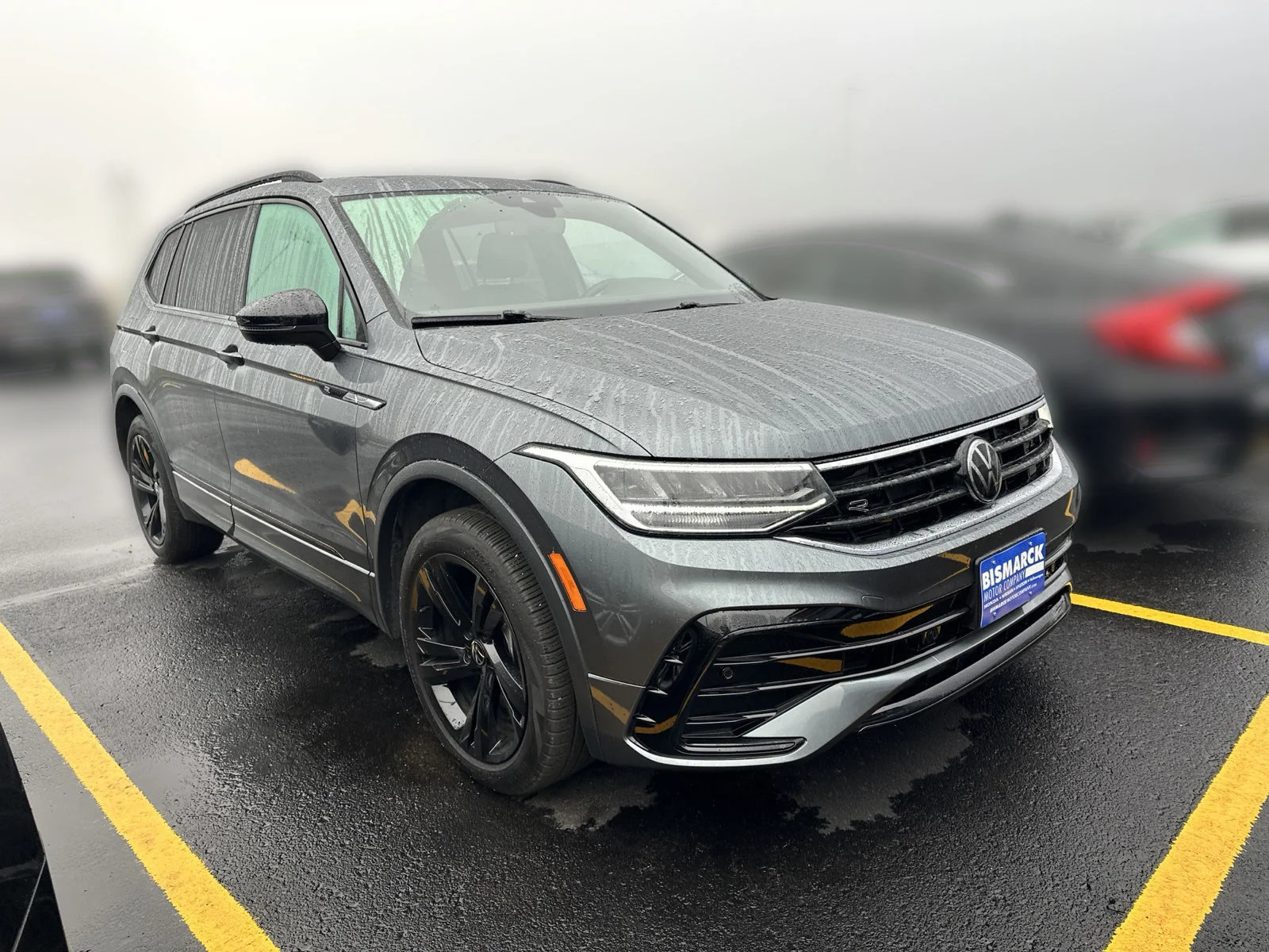 3VV8B7AX8RM175044