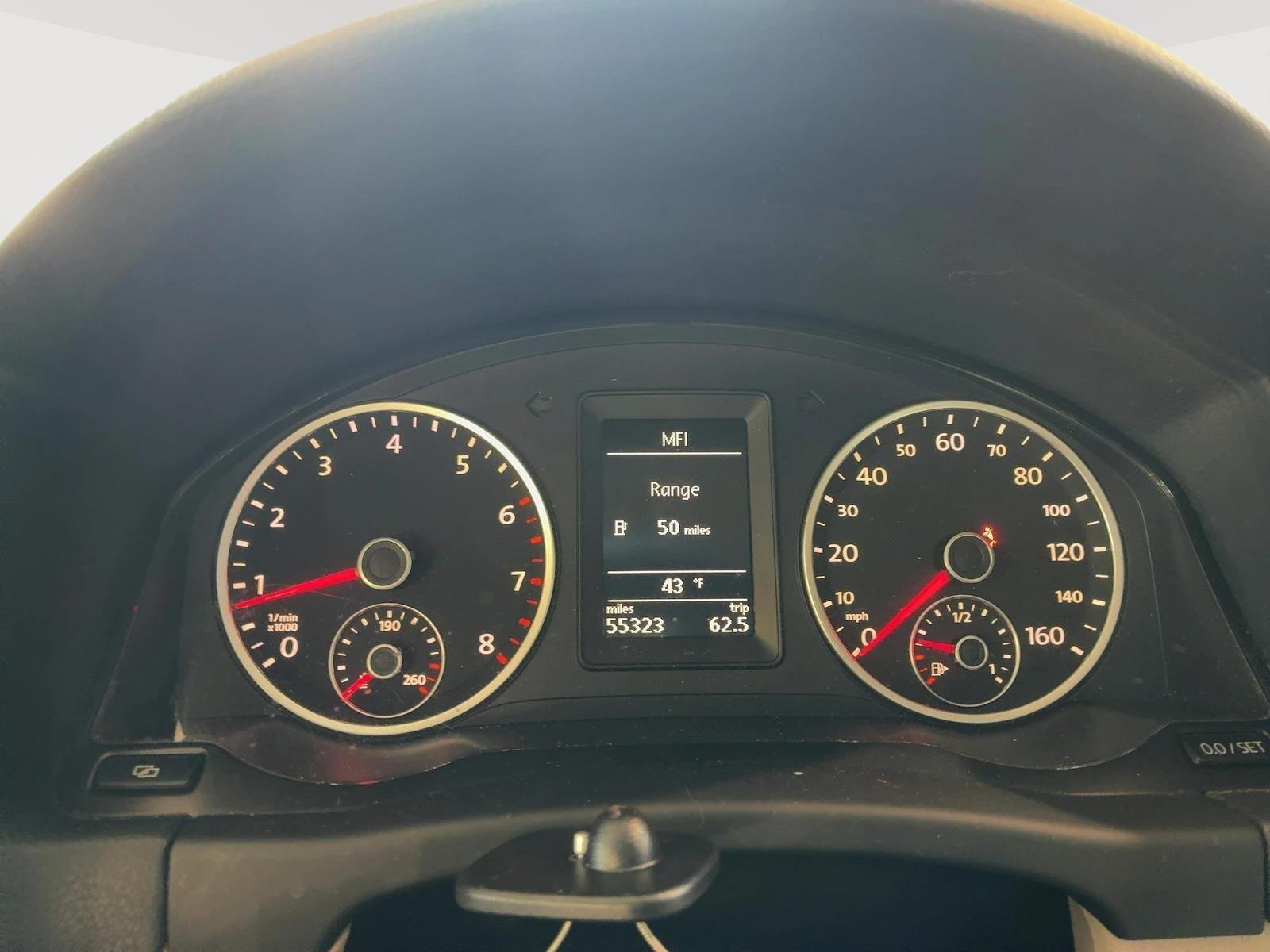 Used 2010 Volkswagen Tiguan SEL with VIN WVGBV9AX1AW001470 for sale in Kansas City