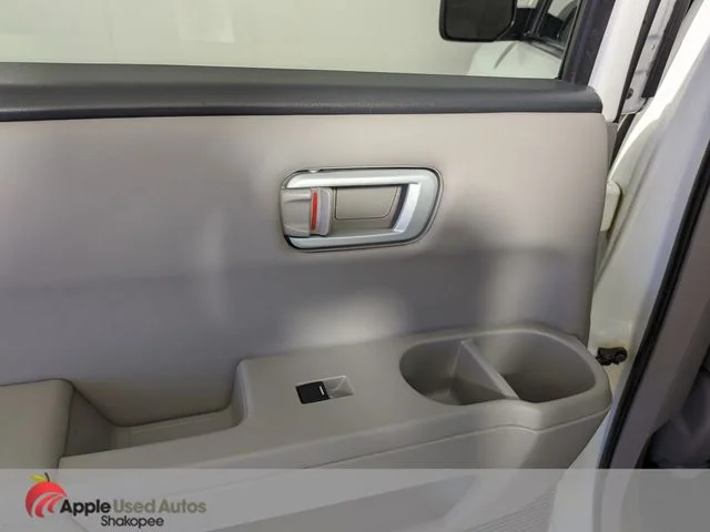 Used 2015 White Honda EX-L image 30