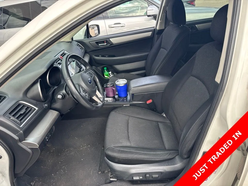 Used 2016 White Subaru 2.5i Premium image 7