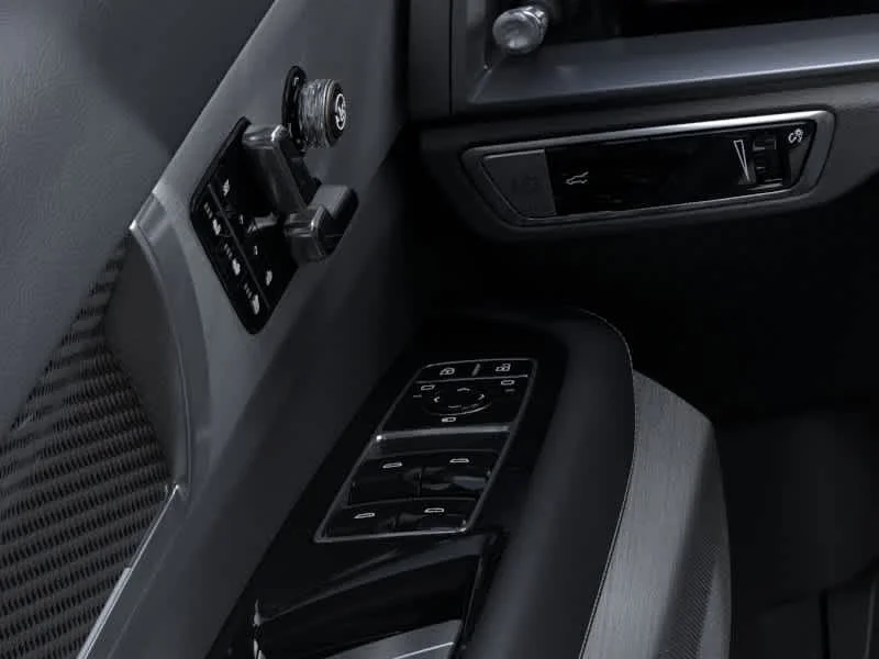 2026 Cadillac VISTIQ Sport - Photo 22