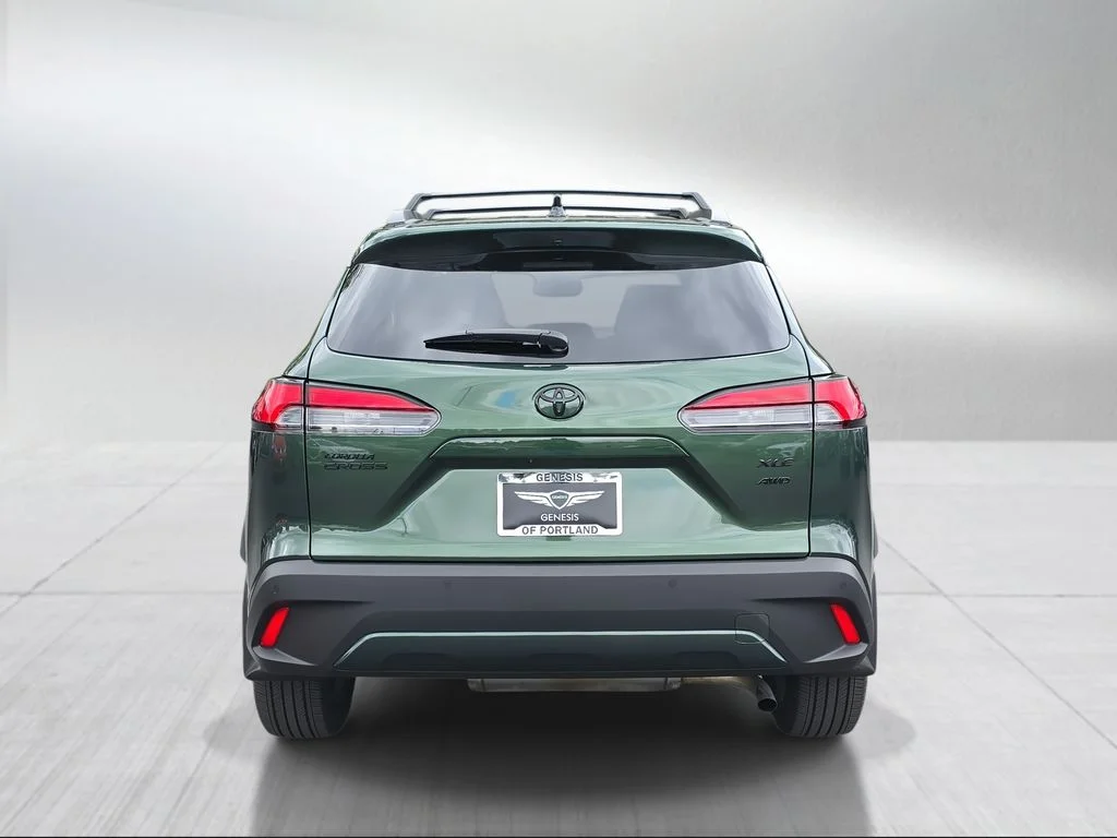 Used 2025 Cypress Toyota XLE image 4