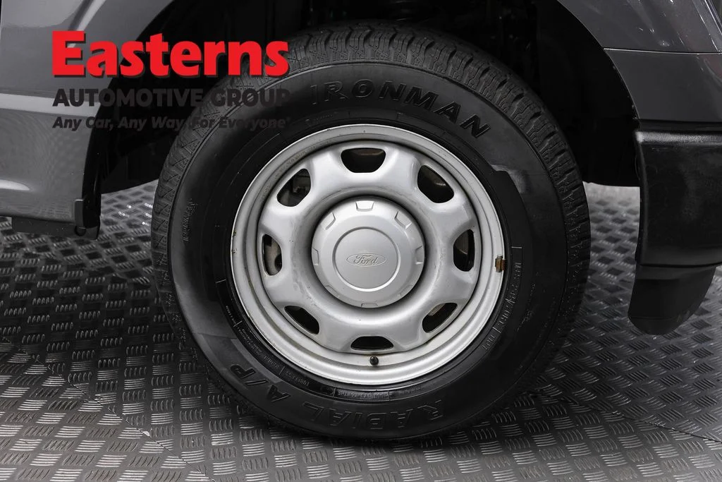 Used 2022 Gray Ford XL image 28